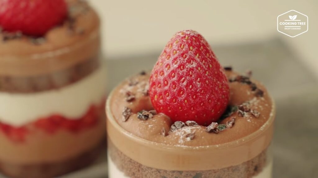 Strawberry Chocolate Bottle cake Recipe