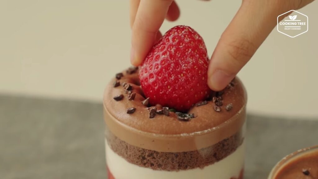 Strawberry Chocolate Bottle cake Recipe