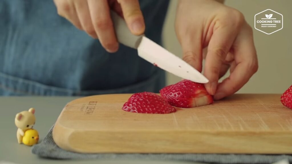 Strawberry Chocolate Cake Recipe