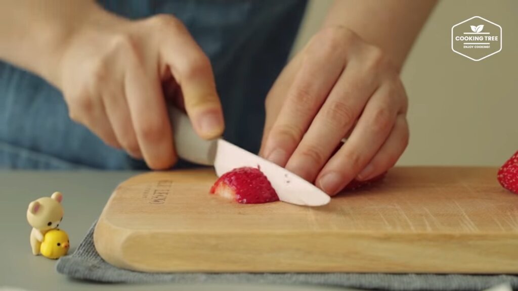 Strawberry Chocolate Cake Recipe