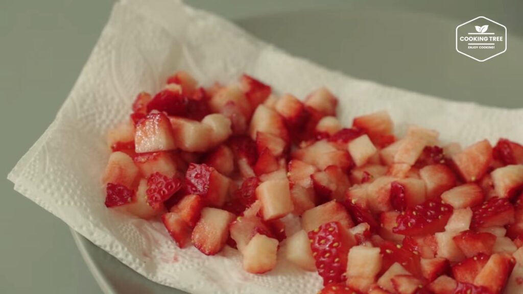 Strawberry Chocolate Cake Recipe