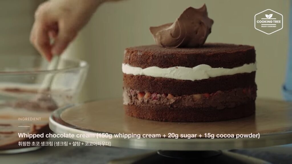 Strawberry Chocolate Cake Recipe
