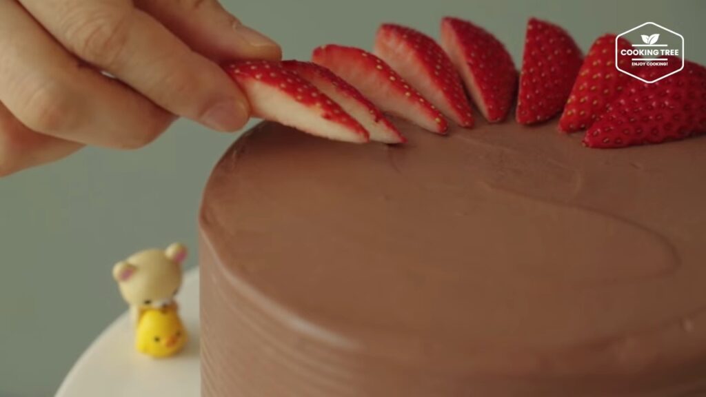 Strawberry Chocolate Cake Recipe