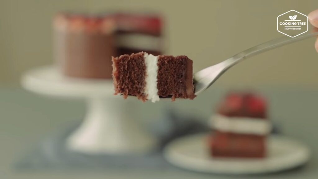 Strawberry Chocolate Cake Recipe