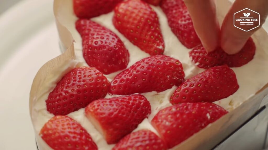 Strawberry Crepe Cake Recipe