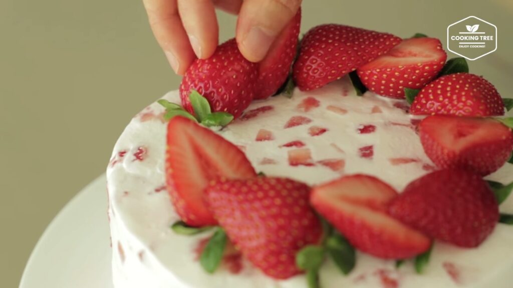 Strawberry cake Recipe Cooking tree