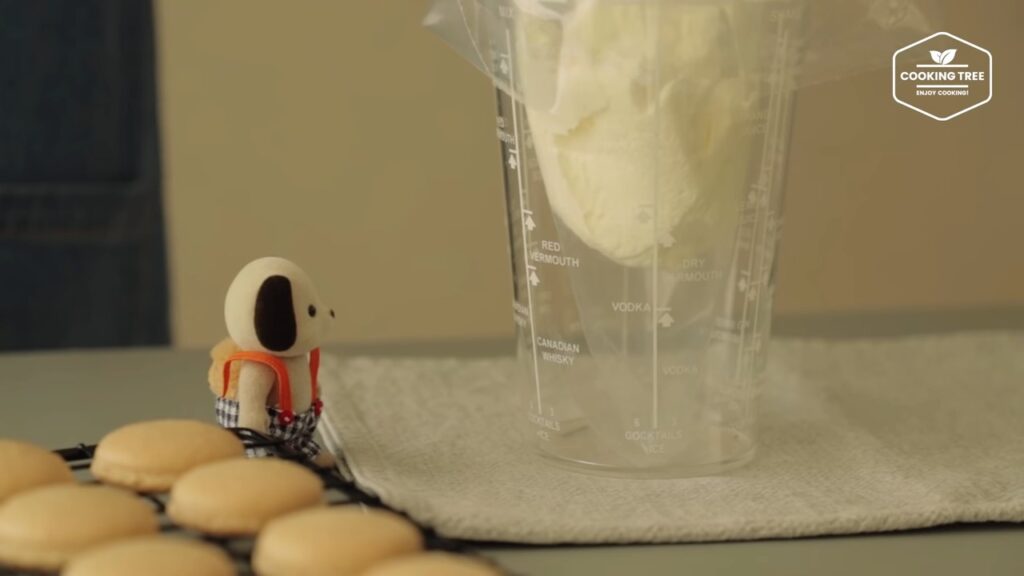 Tiramisu Macaron Recipe