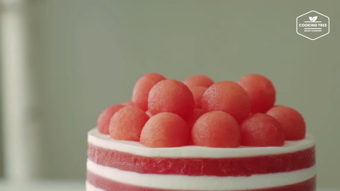 Watermelon jelly cake Recipe