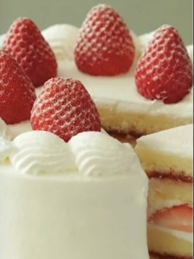 Strawberry Cake (without Oven)