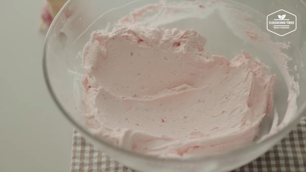 Delicious Cake Sheet Strawberry Chocolate Cake Recipe