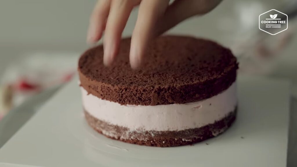 Delicious Cake Sheet Strawberry Chocolate Cake Recipe