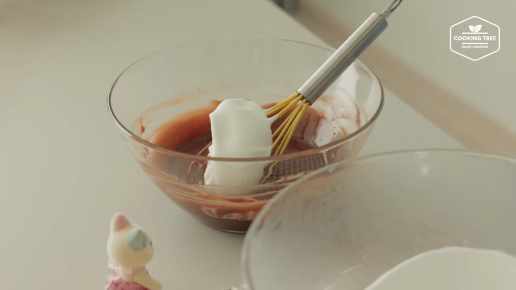 Delicious Cake Sheet Strawberry Chocolate Cake Recipe