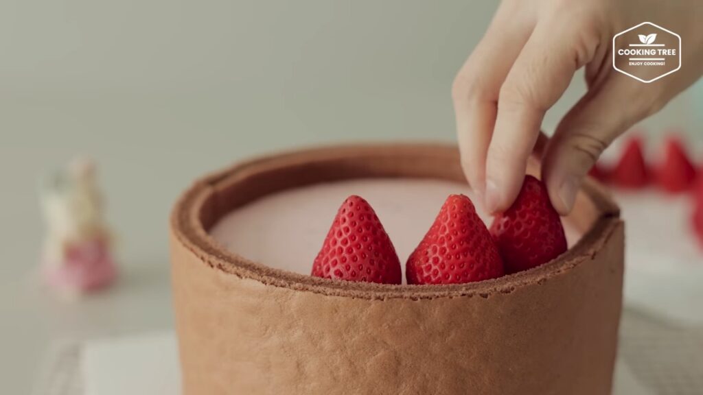 Delicious Cake Sheet Strawberry Chocolate Cake Recipe