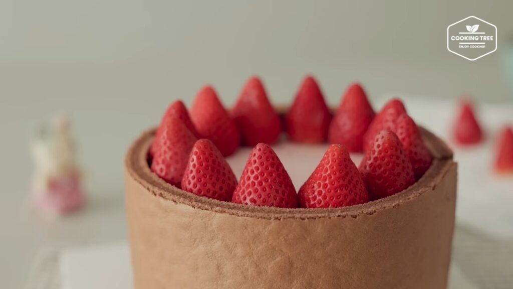 Delicious Cake Sheet Strawberry Chocolate Cake Recipe