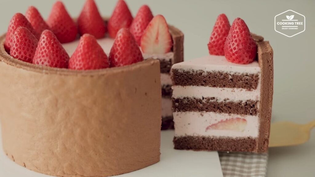 Delicious Cake Sheet Strawberry Chocolate Cake Recipe