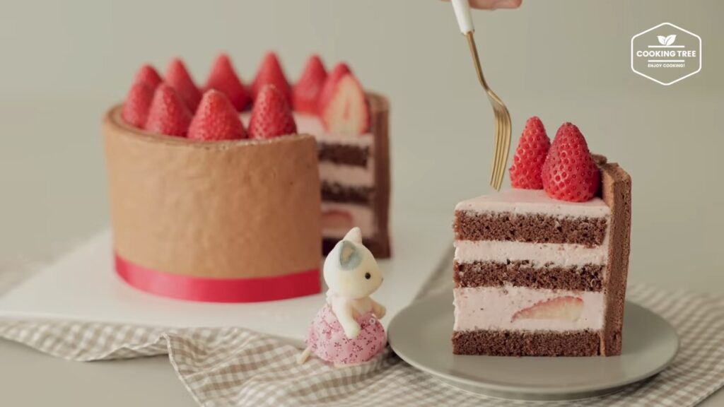 Delicious Cake Sheet Strawberry Chocolate Cake Recipe
