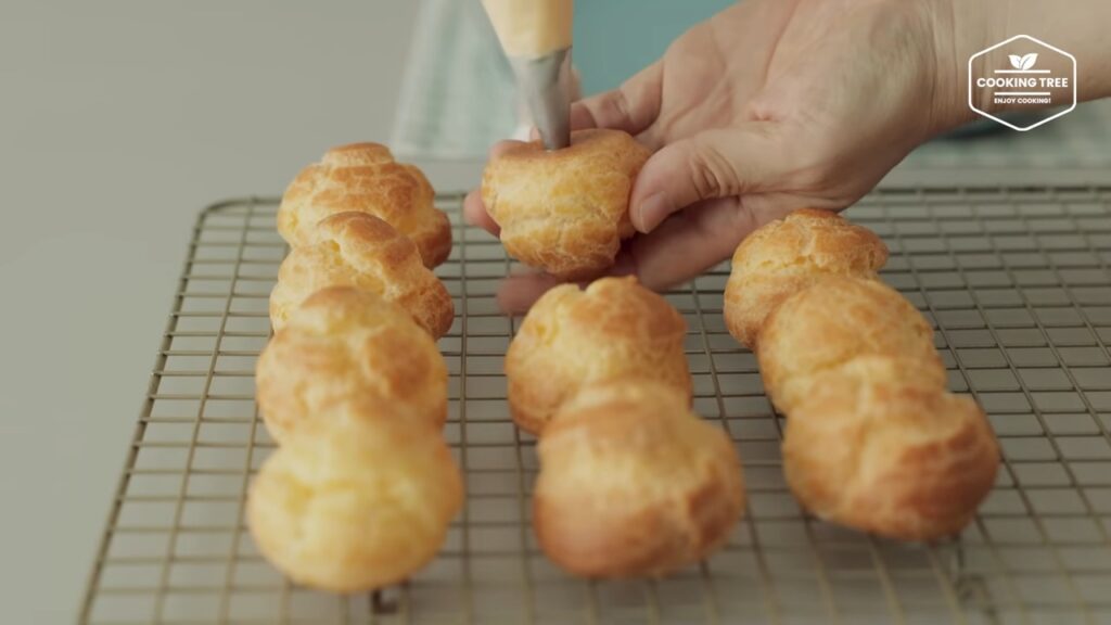 Delicious Double Cream puffsChoux Recipe