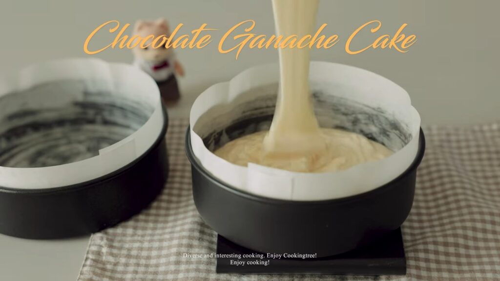 Easy Chocolate Ganache Cake Recipe
