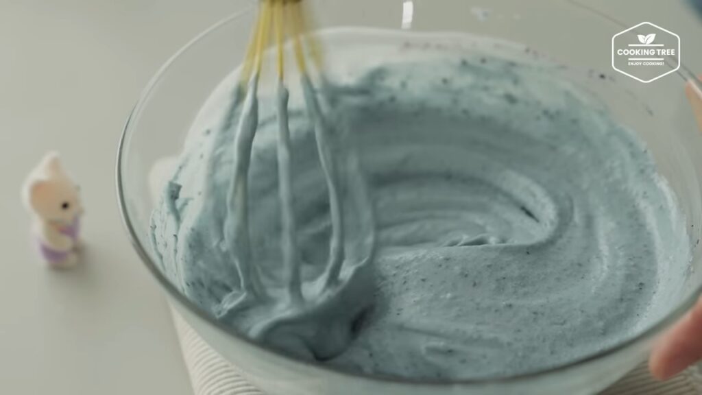 Blueberry Oreo Crepe Cheesecake Recipe