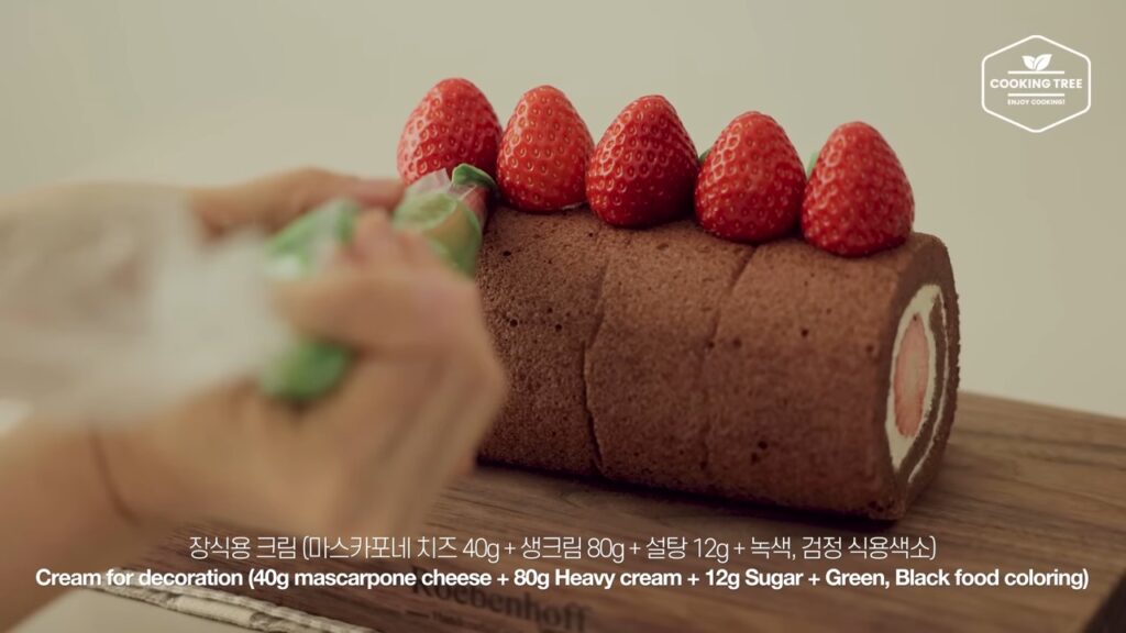 Christmas Strawberry Chocolate Roll Cake Recipe