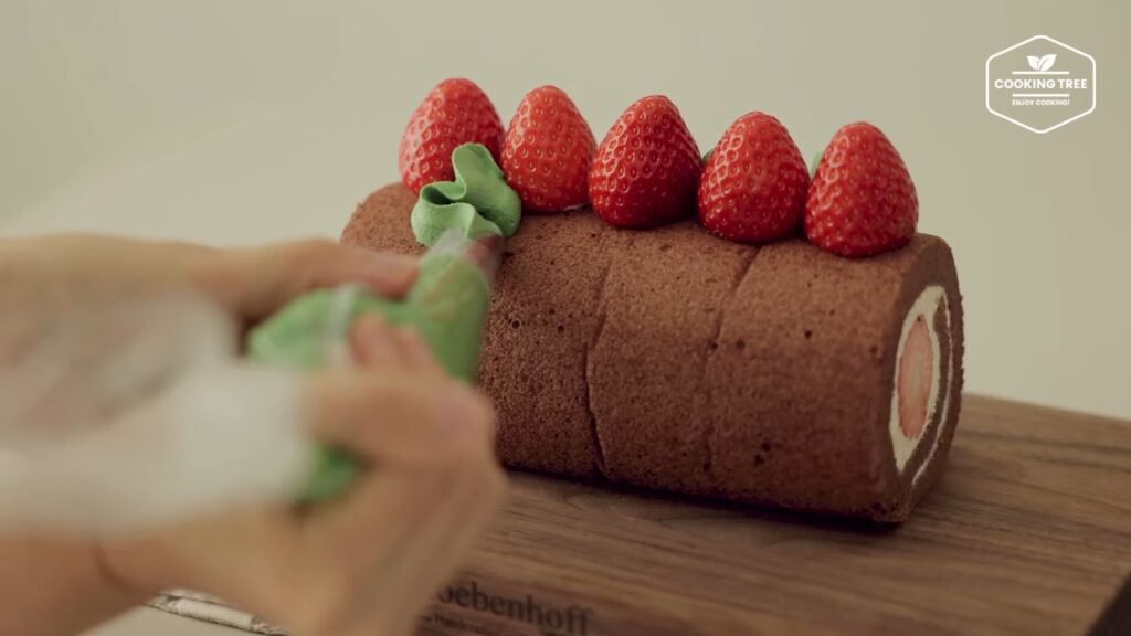 Christmas Strawberry Chocolate Roll Cake Recipe