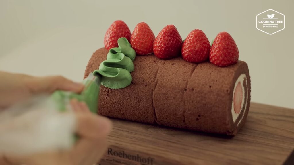 Christmas Strawberry Chocolate Roll Cake Recipe