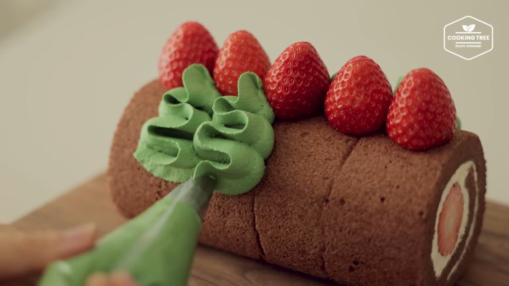 Christmas Strawberry Chocolate Roll Cake Recipe