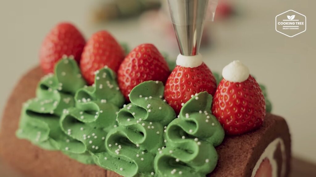 Christmas Strawberry Chocolate Roll Cake Recipe