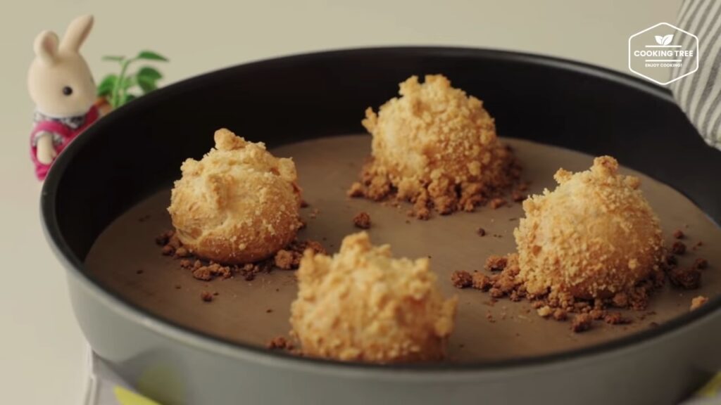 Crumble Cream puff Choux Recipe Cooking tree