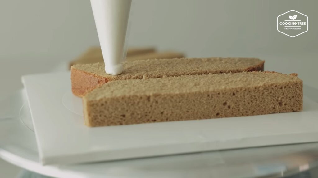 House shaped Tiramisu Cake Recipe