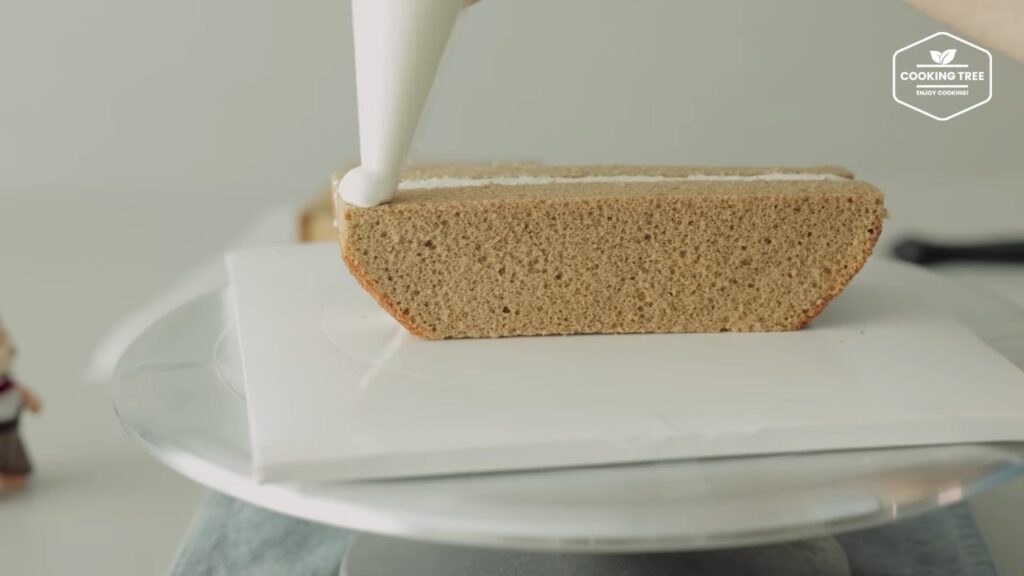 House shaped Tiramisu Cake Recipe