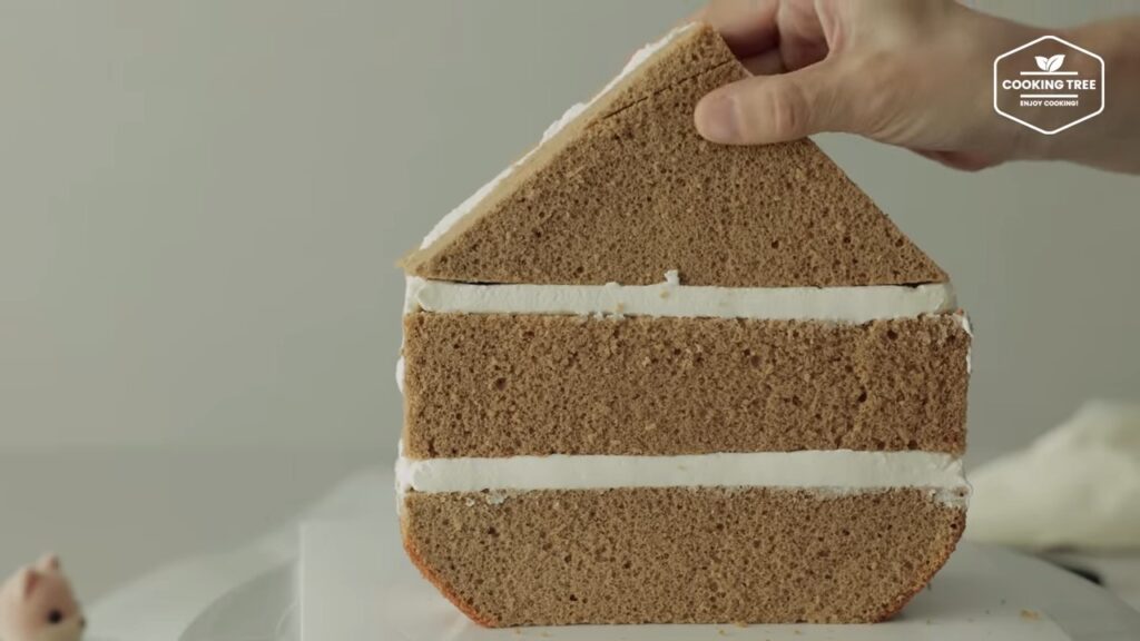 House shaped Tiramisu Cake Recipe
