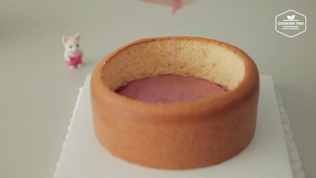 Strawberry Yogurt Mousse Cake Recipe