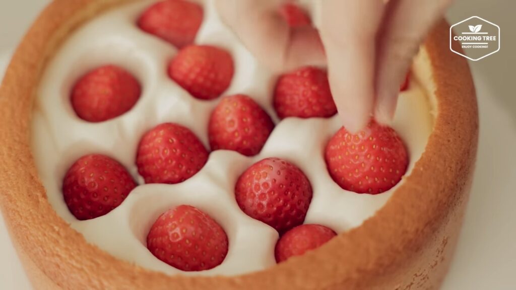 Strawberry Yogurt Mousse Cake Recipe