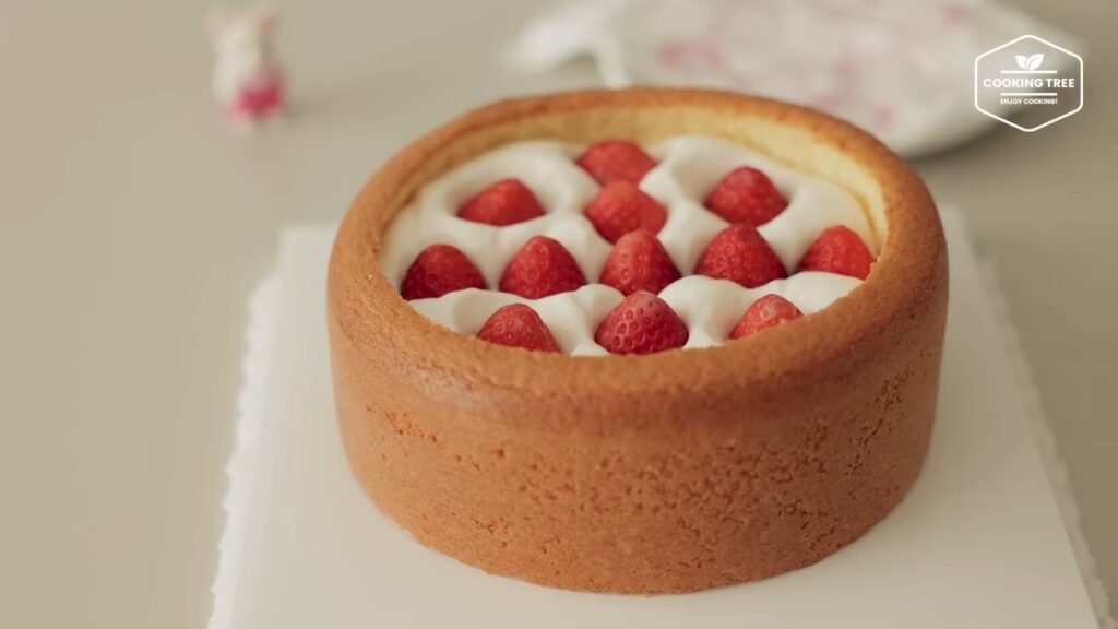 Strawberry Yogurt Mousse Cake Recipe