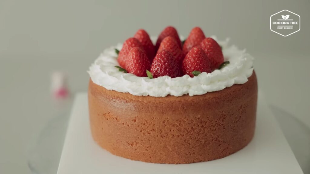 Strawberry Yogurt Mousse Cake Recipe