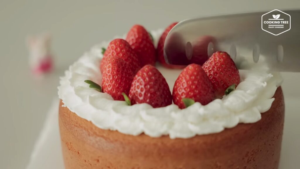 Strawberry Yogurt Mousse Cake Recipe