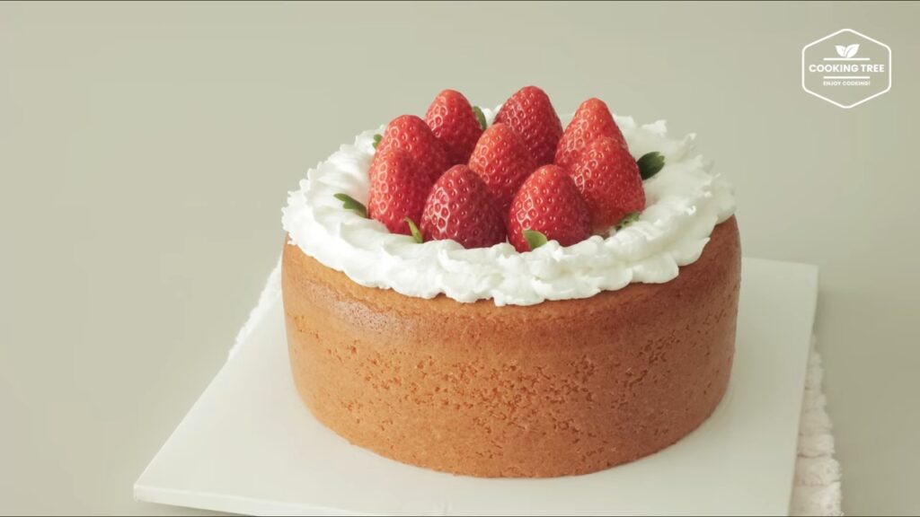 Strawberry Yogurt Mousse Cake Recipe