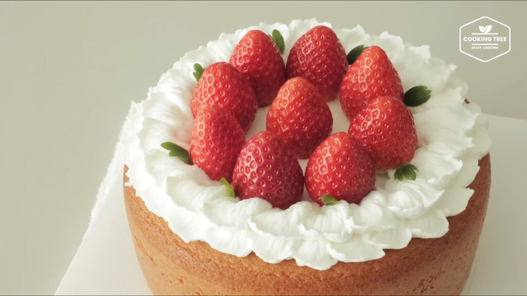 Strawberry Yogurt Mousse Cake Recipe