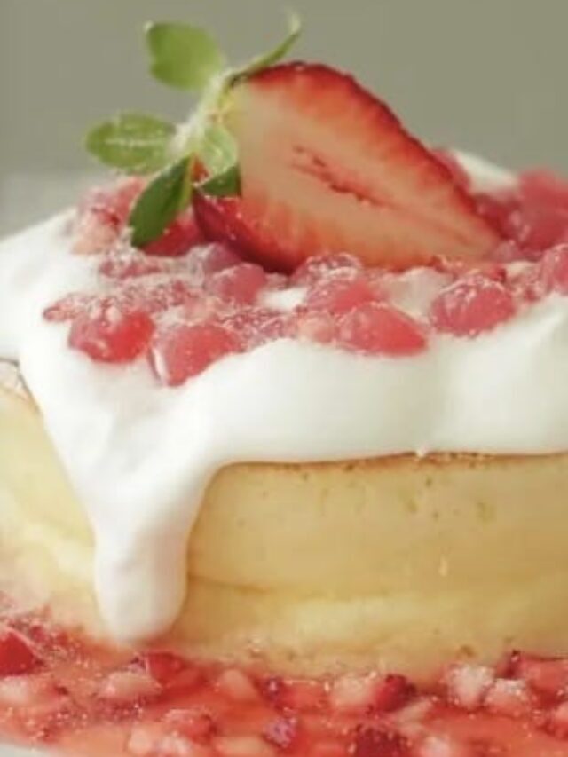 Strawberry Souffle Pancake Recipe