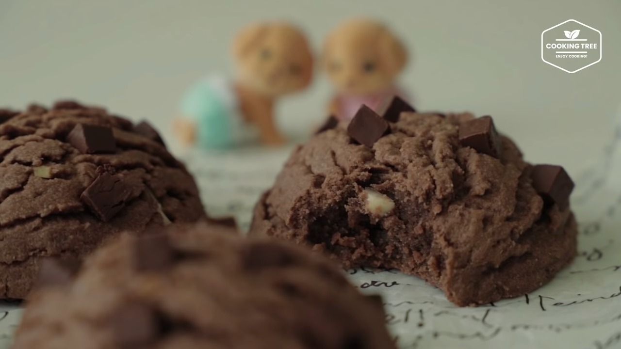 Chocolate Chip Ice cream Scoop Cookies