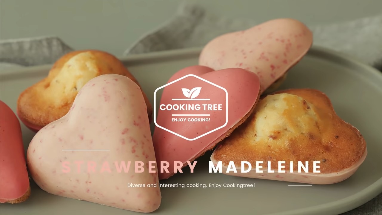 Strawberry Condensed milk Madeleine Recipe