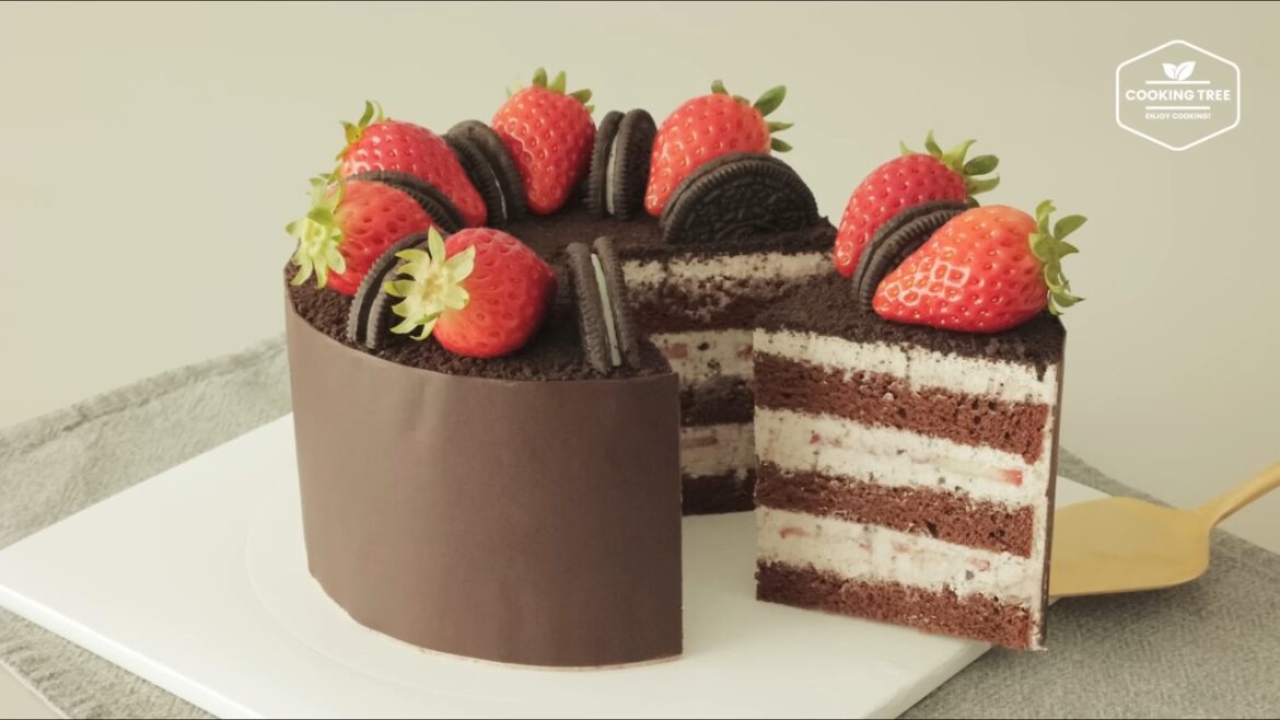 Strawberry Oreo Chocolate Cake Recipe Cooking tree Strawberry Oreo Chocolate Cake Recipe Cooking tree