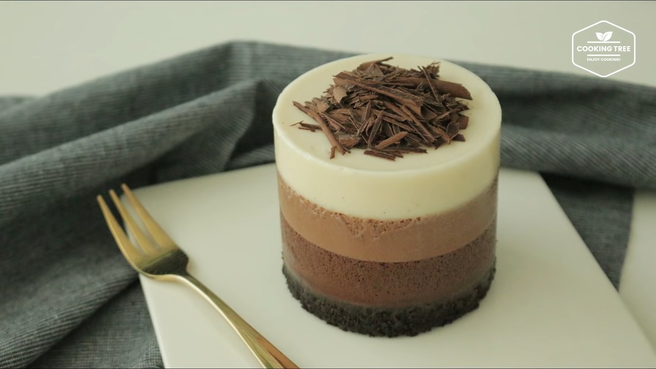 Triple Chocolate Mousse Cake | 3 layers of chocolate!