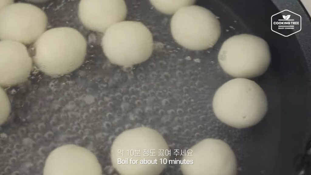 Rezept für Kartoffelklebreisbällchen (Dango). 25 크림에 퐁당 쫄깃쫄깃 감자 찹쌀볼 당고 만들기 Potato Glutinous Rice Ball Dango Recipe Cooking tree screenshot