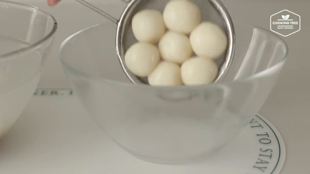 Rezept für Kartoffelklebreisbällchen (Dango). 29 크림에 퐁당 쫄깃쫄깃 감자 찹쌀볼 당고 만들기 Potato Glutinous Rice Ball Dango Recipe Cooking tree screenshot