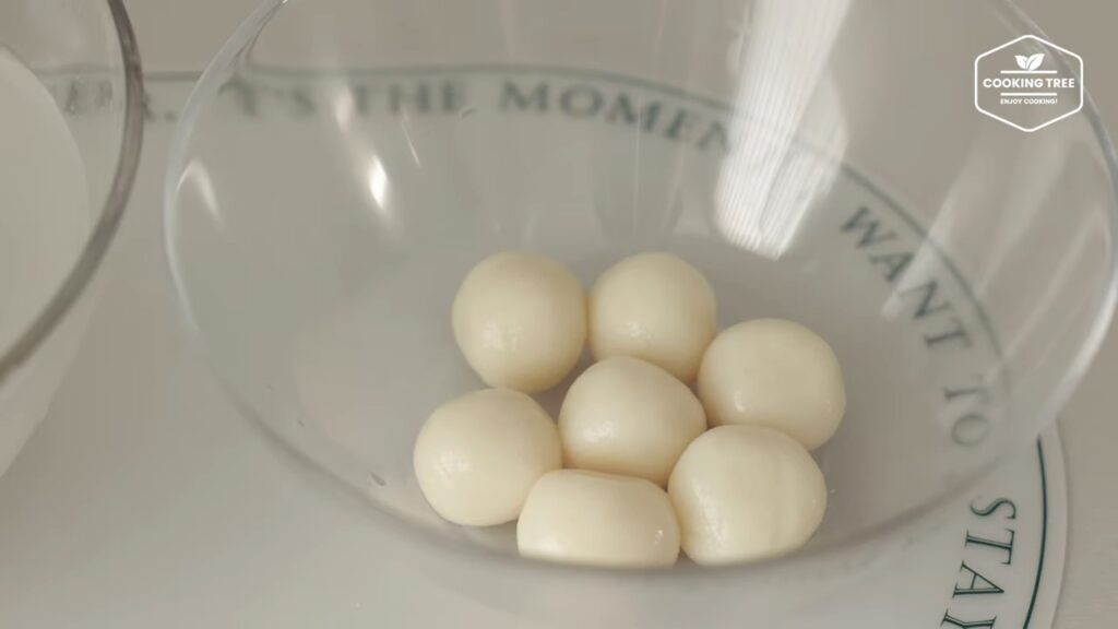 Rezept für Kartoffelklebreisbällchen (Dango). 30 크림에 퐁당 쫄깃쫄깃 감자 찹쌀볼 당고 만들기 Potato Glutinous Rice Ball Dango Recipe Cooking tree screenshot