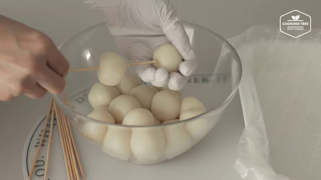 Rezept für Kartoffelklebreisbällchen (Dango). 33 크림에 퐁당 쫄깃쫄깃 감자 찹쌀볼 당고 만들기 Potato Glutinous Rice Ball Dango Recipe Cooking tree screenshot