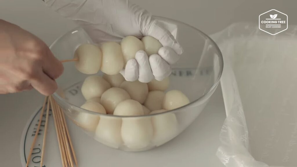 Rezept für Kartoffelklebreisbällchen (Dango). 35 크림에 퐁당 쫄깃쫄깃 감자 찹쌀볼 당고 만들기 Potato Glutinous Rice Ball Dango Recipe Cooking tree screenshot