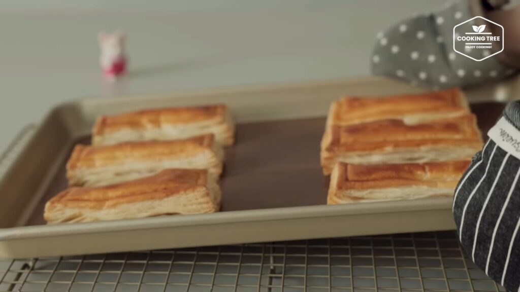 Strawberry Custard Cream Pie Puff Pastry Recipe Cooking tree